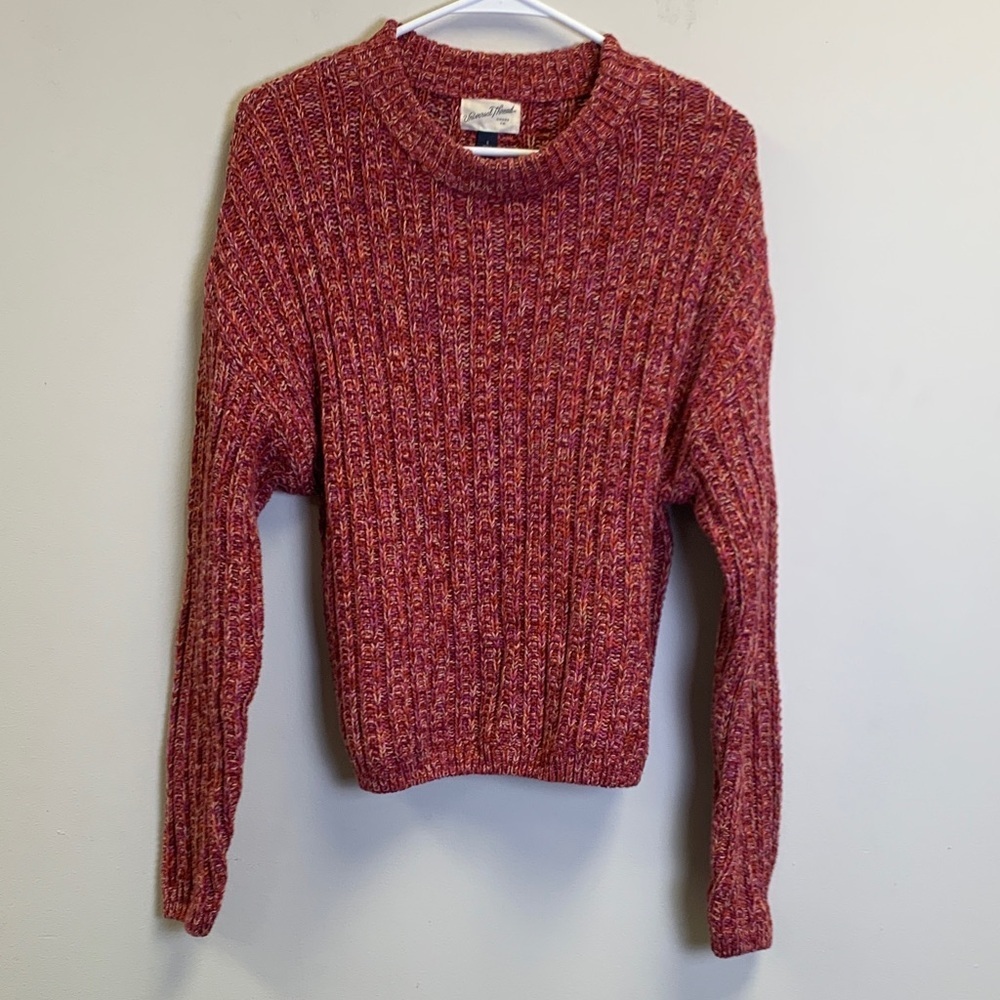 Universal Thread Textured Knit Sweater in Marled Red